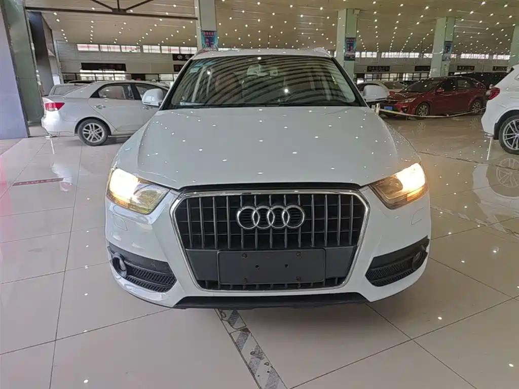 Audi Q3 2016 — фото 3