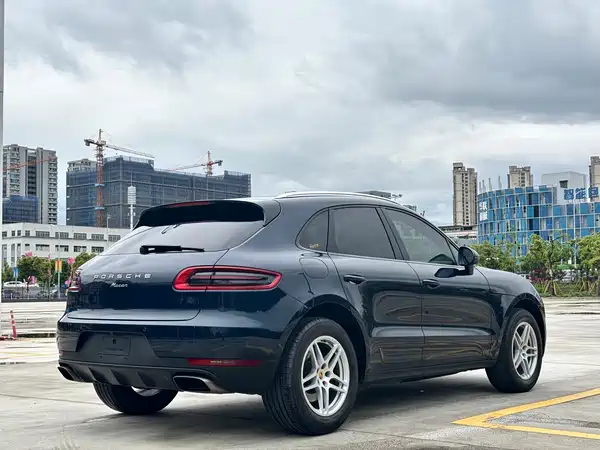 Porsche Macan 2017