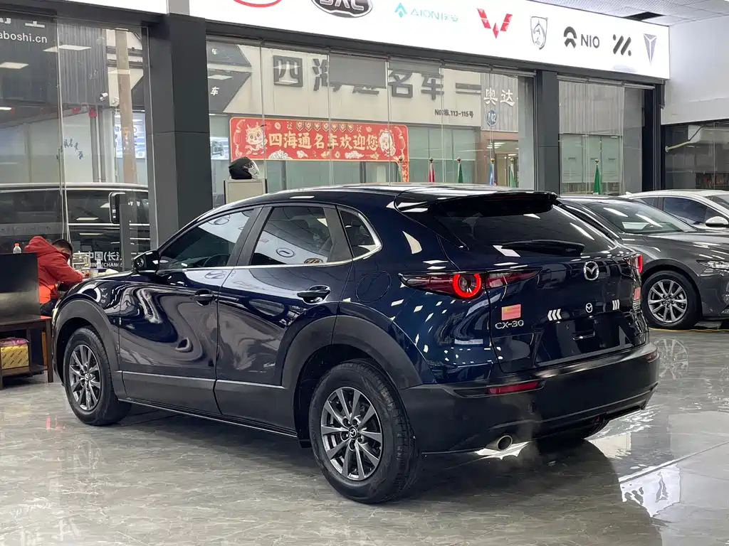 Mazda CX-30 2021 — фото 15