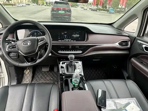 GAC Trumpchi M6 2023