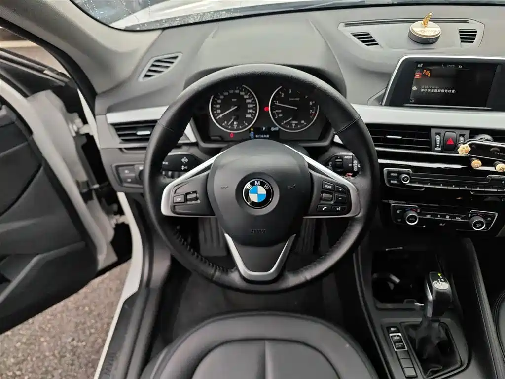 BMW X1 2017 — фото 7