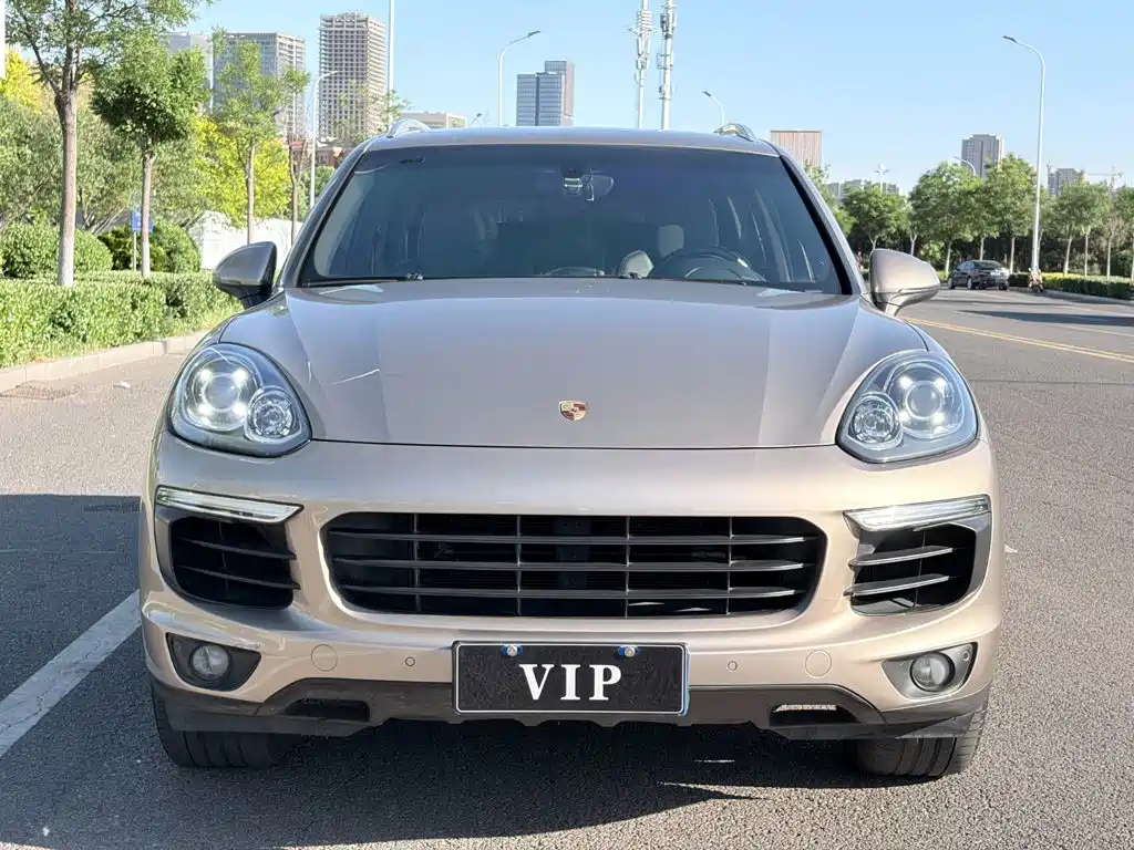Porsche Cayenne 2017 — фото 3