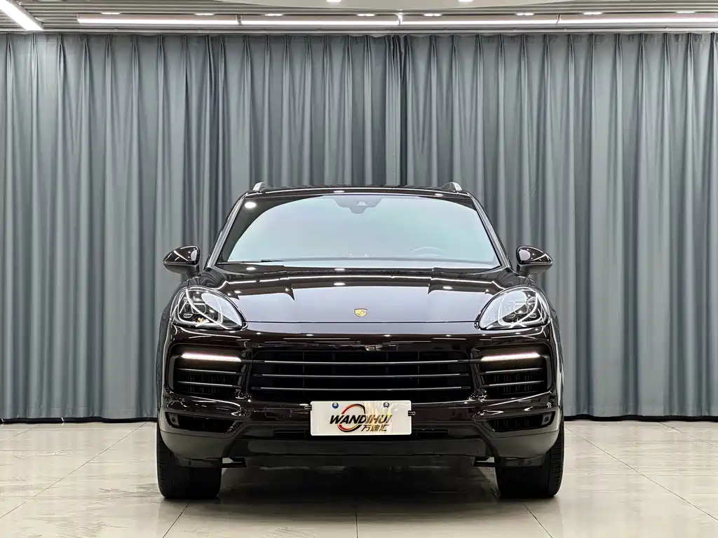 Porsche Cayenne 2021 — фото 3