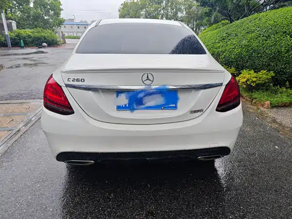 Mercedes-Benz C-Class 2020