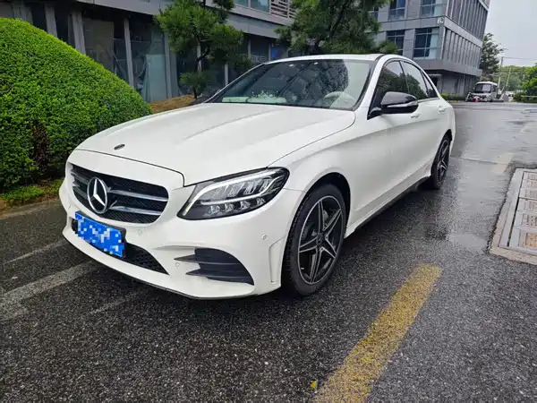 Mercedes-Benz C-Class 2020