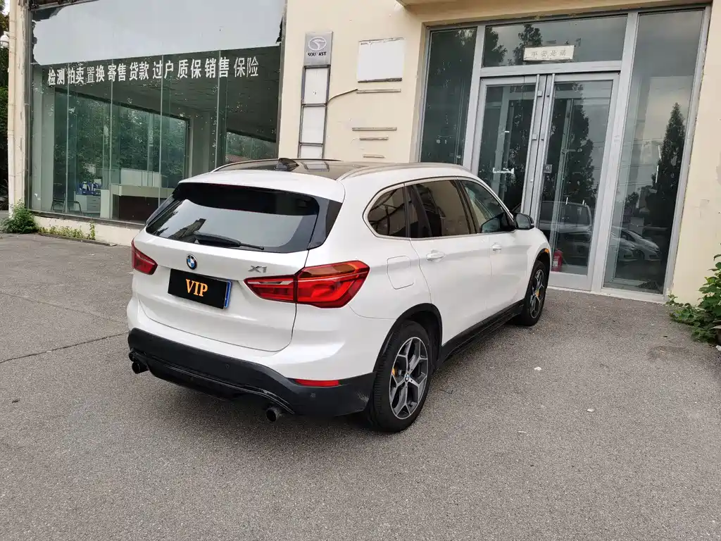 BMW X1 2017 — фото 6
