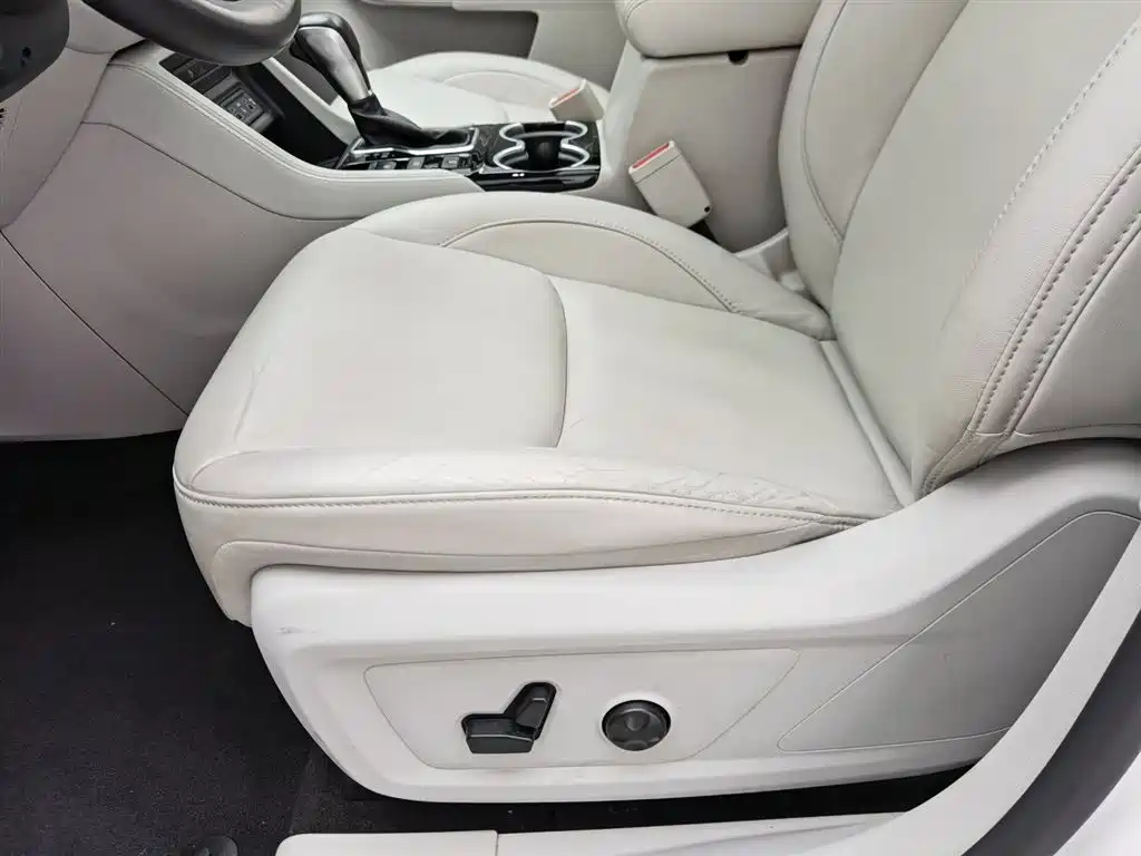 Jeep Grand Commander 2018 — фото 20