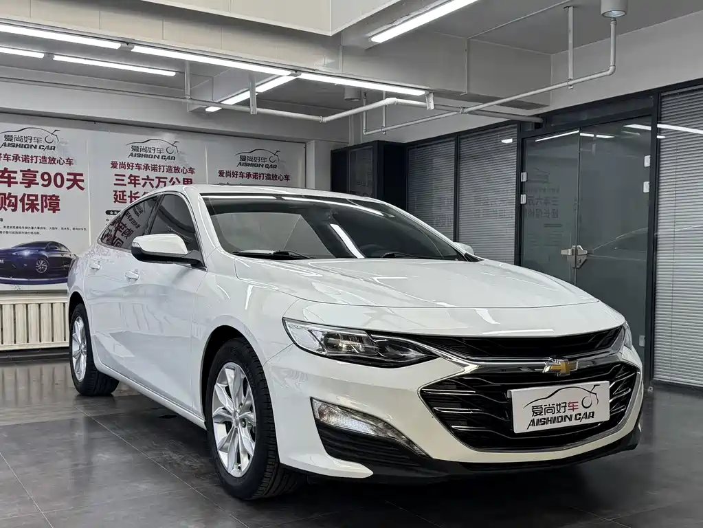 Chevrolet Malibu XL 2022 — фото 3