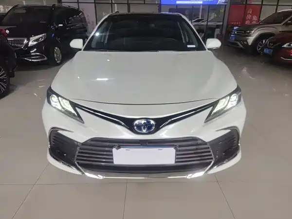 Toyota Camry 2024