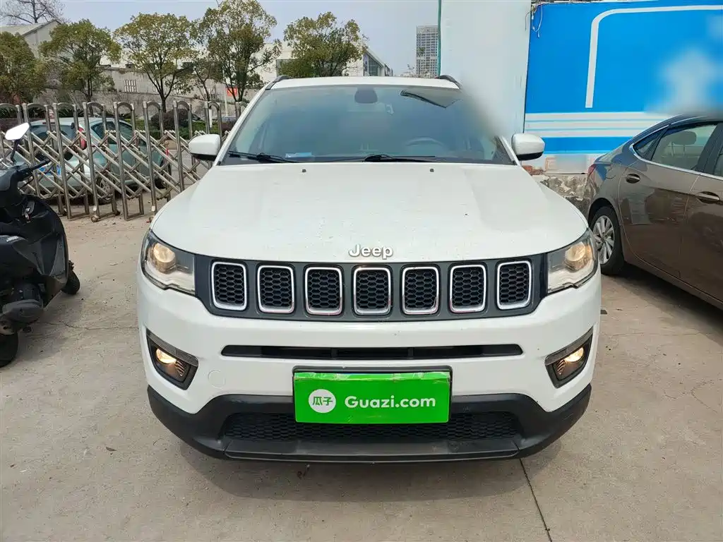 Jeep Compass 2020 — фото 3