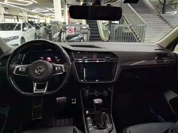 Volkswagen Tiguan L 2019