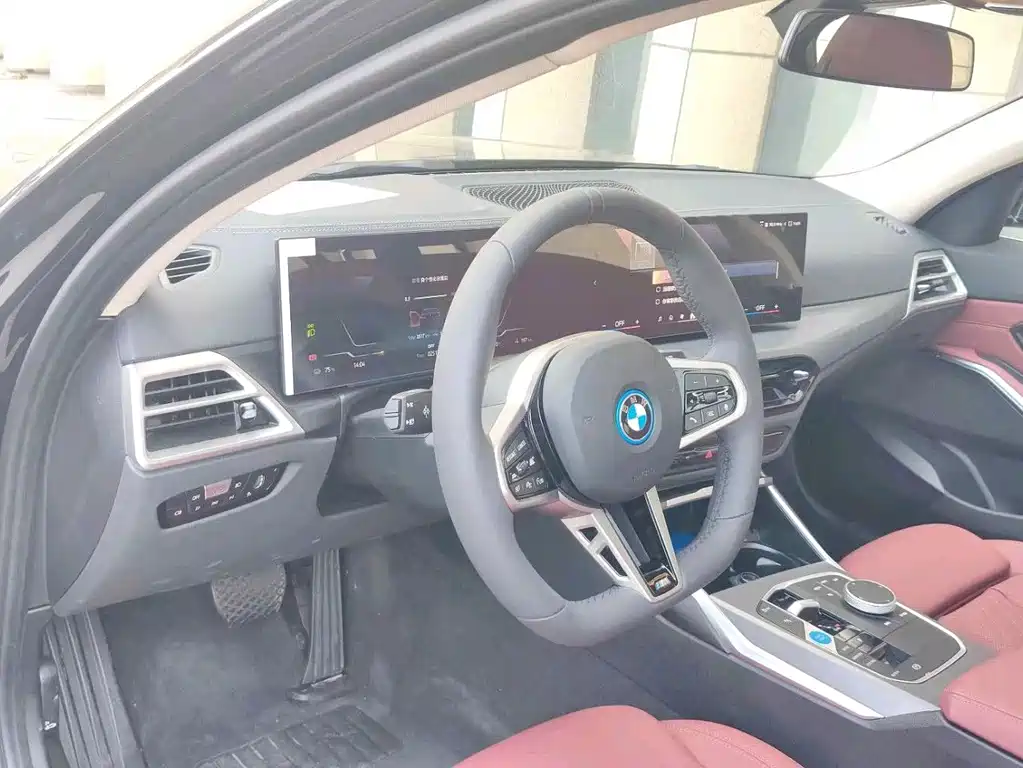 BMW i3 2025 — фото 8
