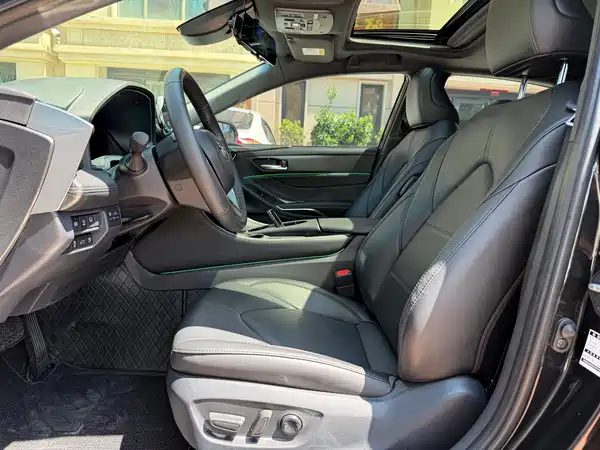 Toyota Avalon 2023
