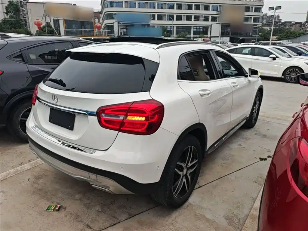 Mercedes-Benz GLA 2016 — фото 7