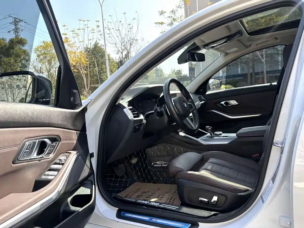 BMW 3 Series 2019