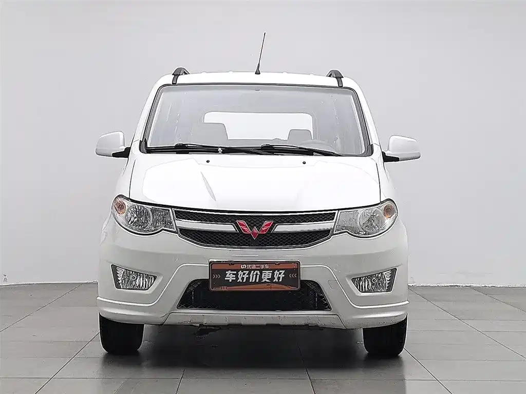 Wuling Hongguang 2018 — фото 3
