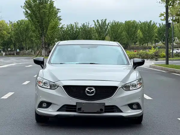 Mazda Atenza 2015