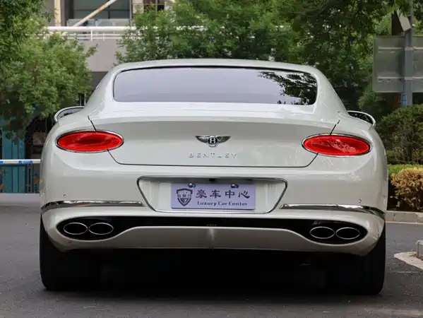 Bentley Continental 2023