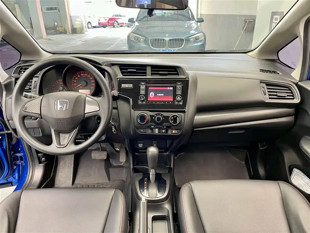 Honda Fit 2019 — фото 8