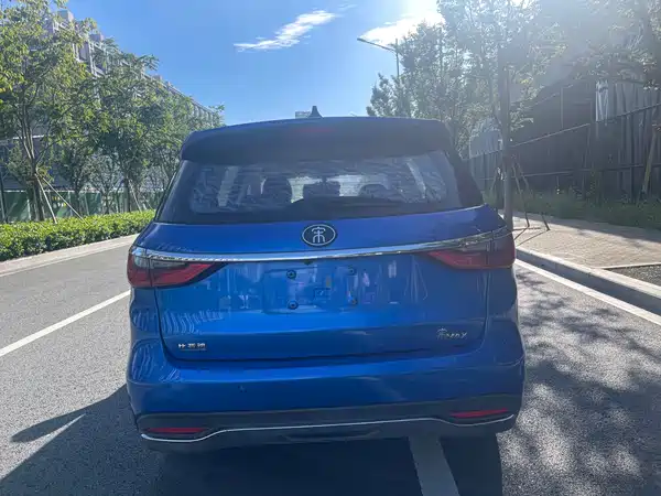 BYD Song MAX 2017
