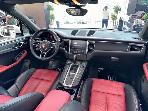 Porsche Macan 2017
