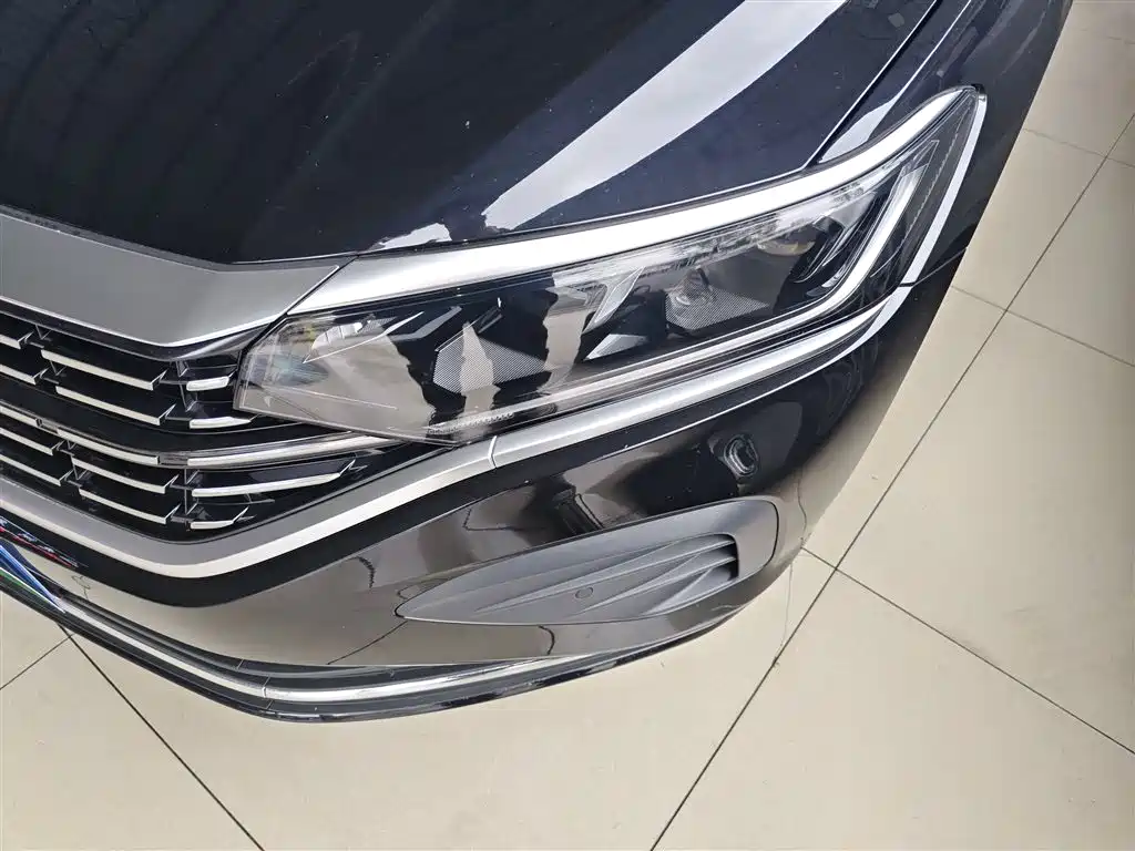 Volkswagen Passat 2025 — фото 24