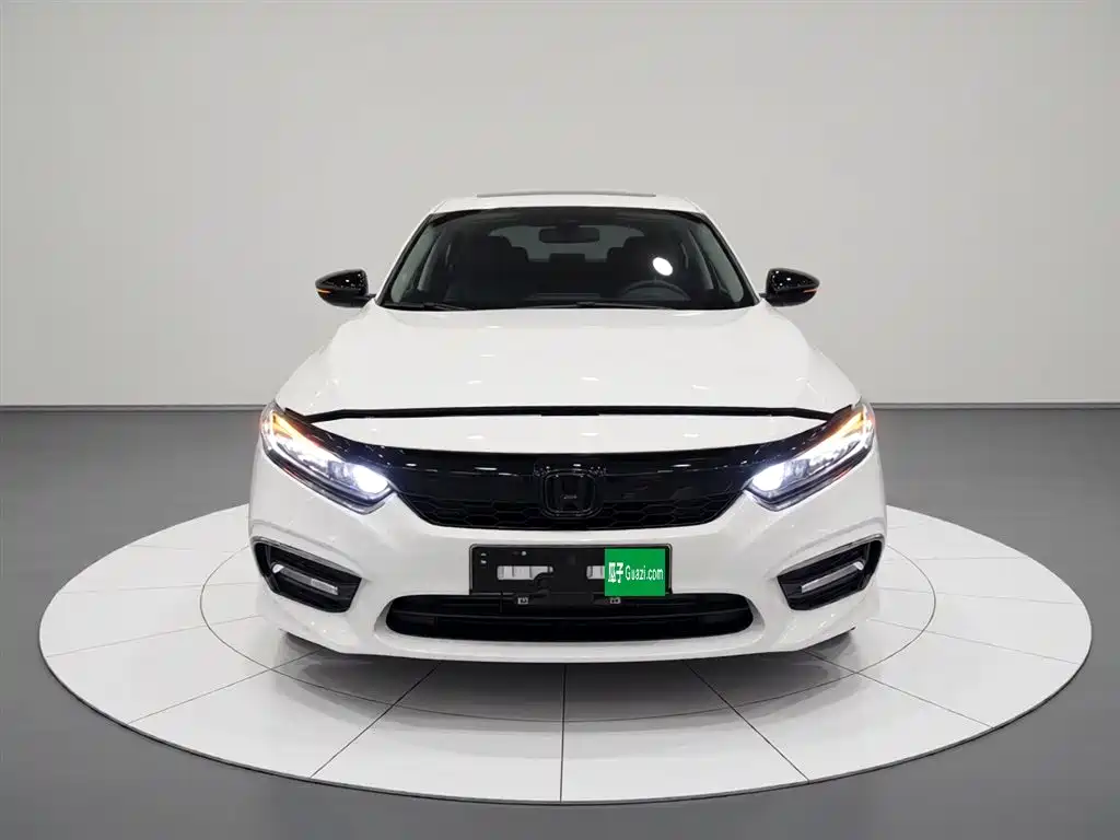 Honda Inspire 2021 — фото 3
