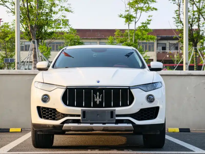 Maserati Levante 2019 — фото 2