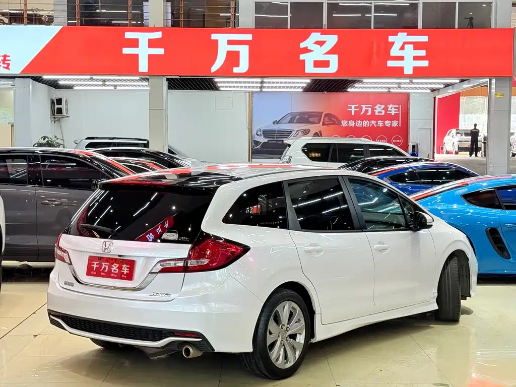 Honda Jade 2018 — фото 5