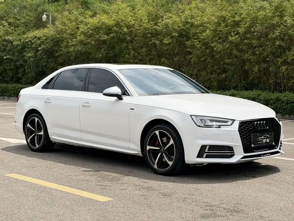 Audi A4L 2020 — фото 3