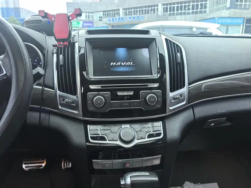 Haval H9 2017 — фото 12