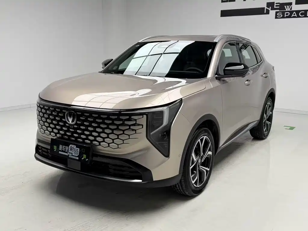 Changan CS55PLUS 2025 — фото 1
