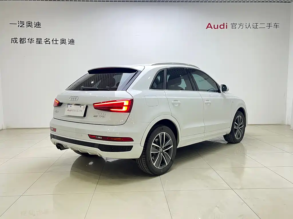 Audi Q3 2019 — фото 4