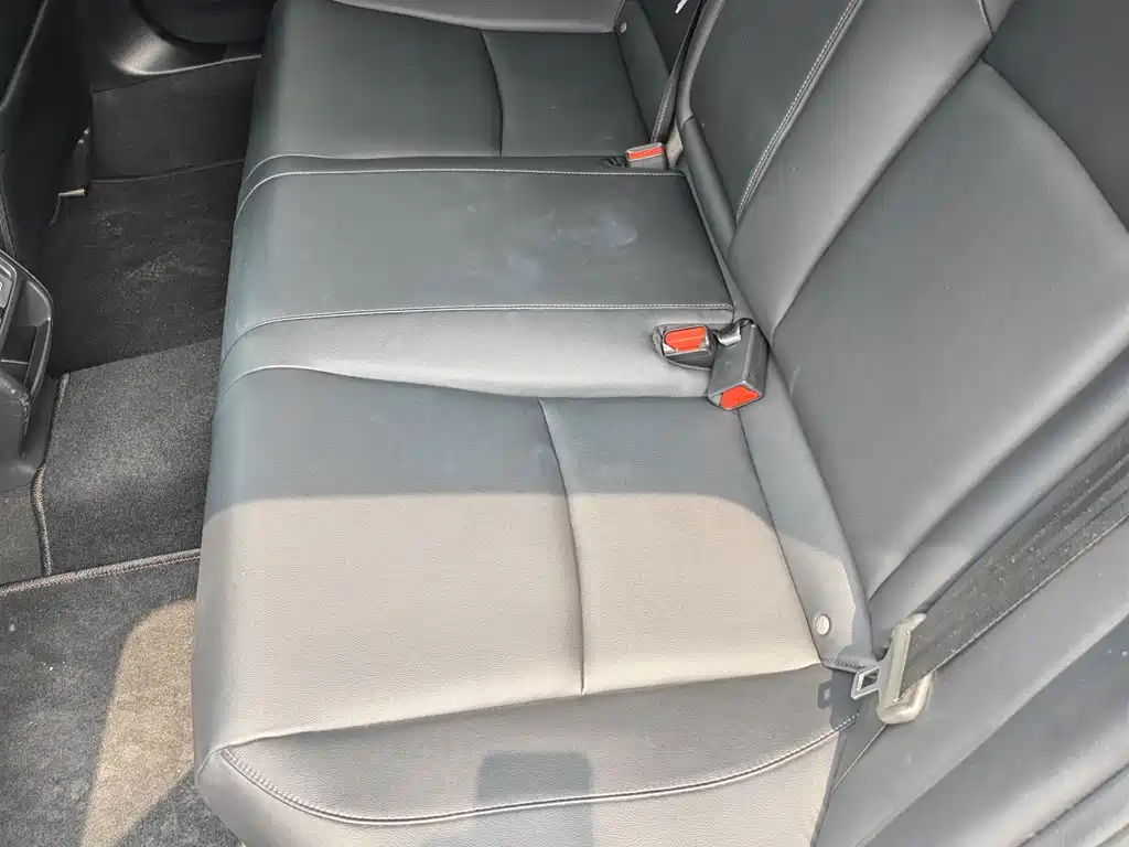 Honda Accord 2022 — фото 10