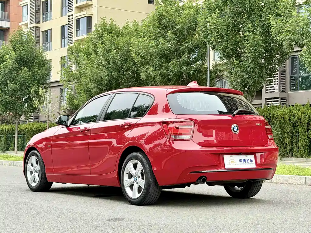 BMW 1 Series 2012 — фото 28