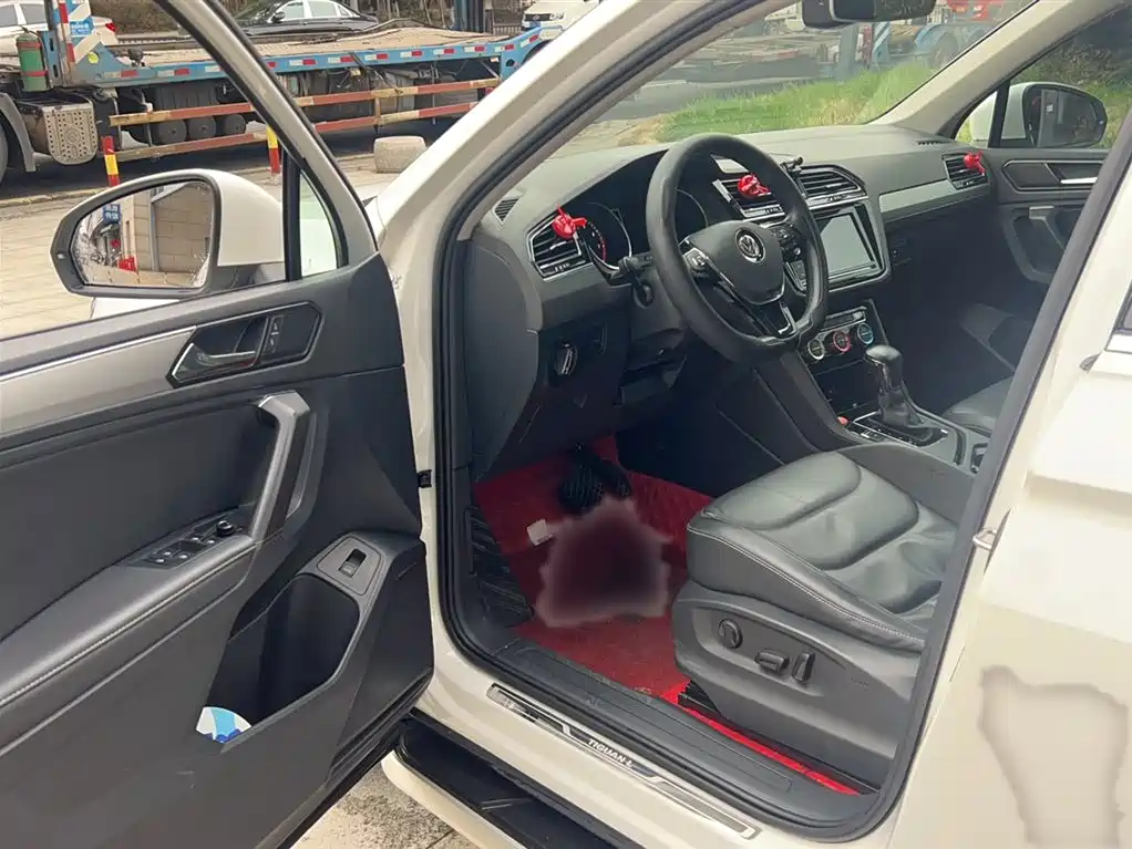Volkswagen Tiguan L 2019 — фото 13