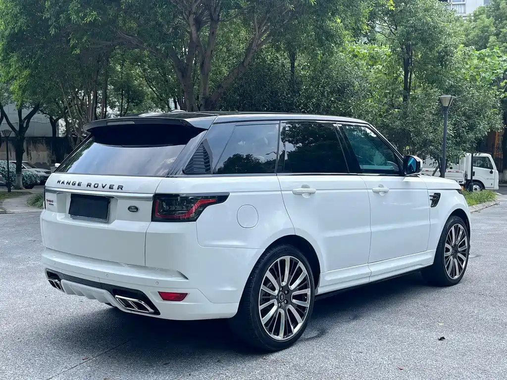 Land Rover Range Rover Sport 2016 — фото 14
