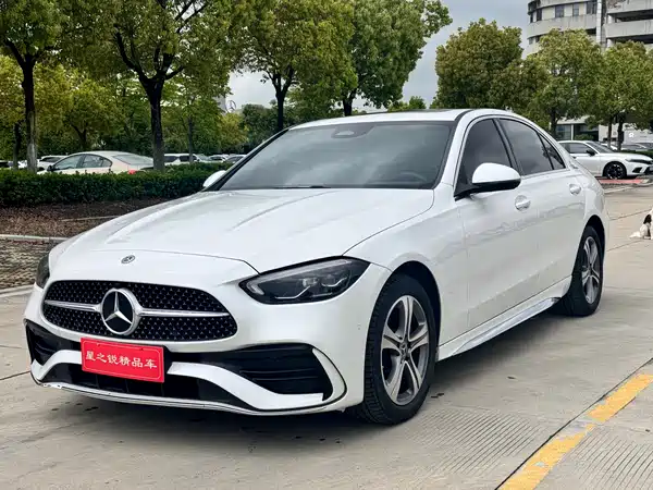Mercedes-Benz C-Class 2022
