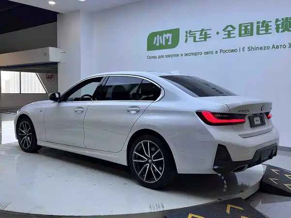 BMW 3 Series 2023