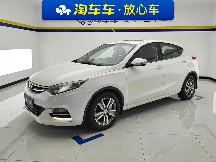 Changan Eado XT 2017 — фото 1