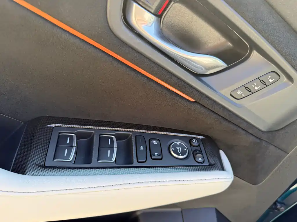 Honda Accord New Energy 2023 — фото 12