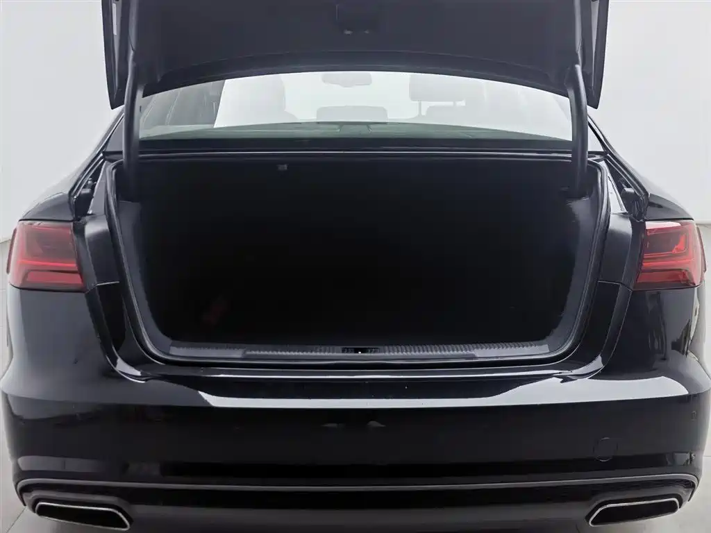Audi A6L 2017 — фото 16