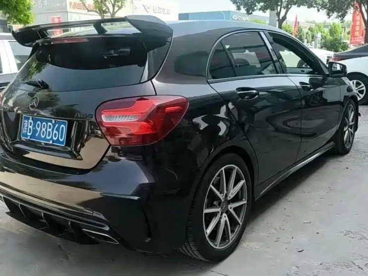 Mercedes-Benz A-Class AMG 2015 — фото 3