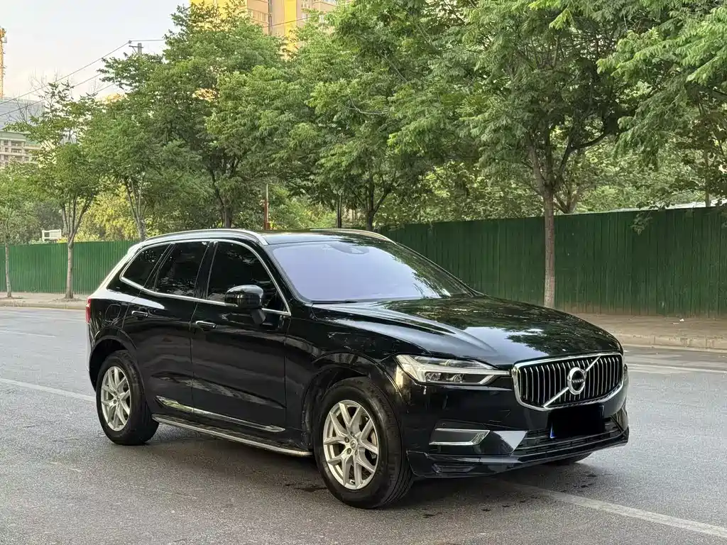 Volvo XC60 2020 — фото 3