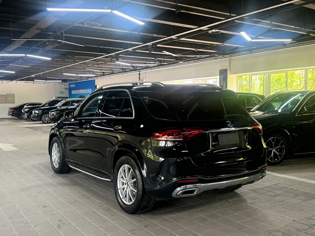 Mercedes-Benz GLE 2020 — фото 6