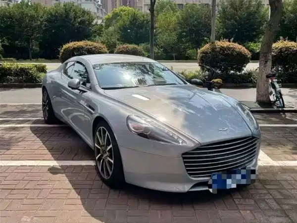 Aston Martin Rapide 2017