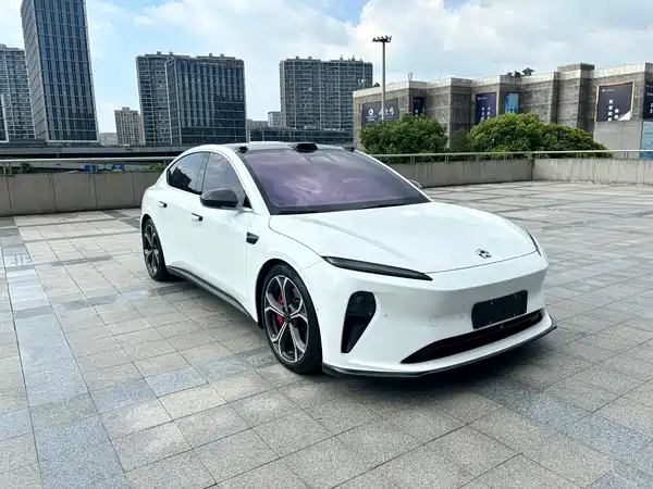 NIO ET5 2024