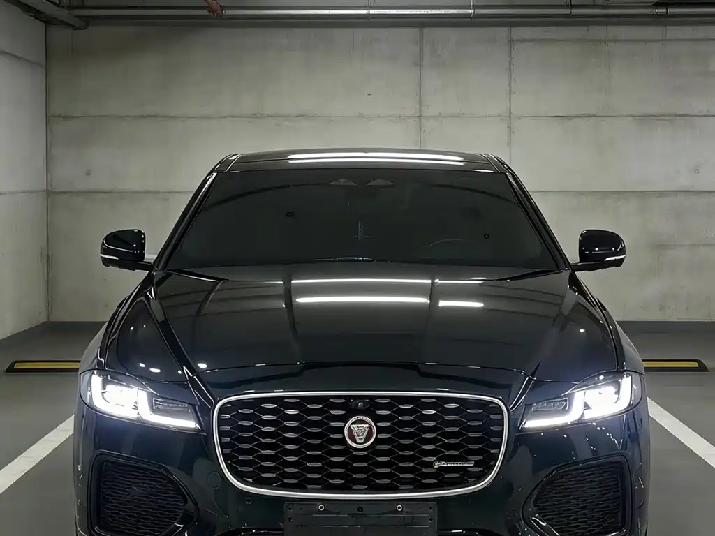 Jaguar XFL 2023 — фото 2