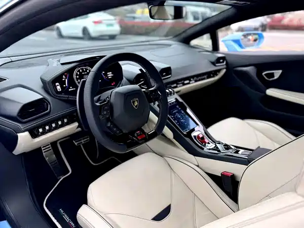 Lamborghini Huracan 2020