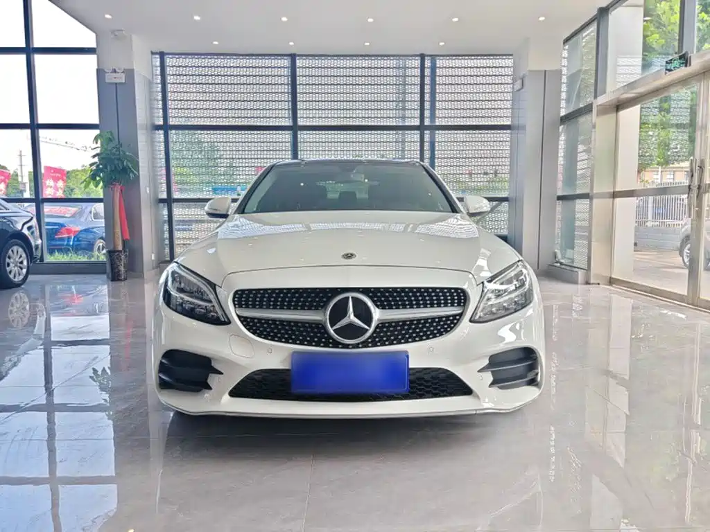 Mercedes-Benz C-Class 2020 — фото 5